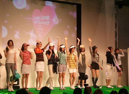 Japanese women golfers http://www.golfwear.jp/wp-content/uploads/2011/02/lovelove1-1.jpg